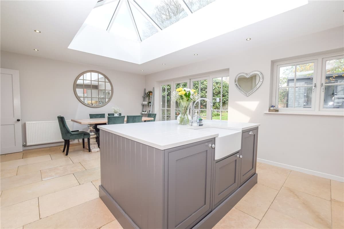 The Parade, Parkgate, Neston, CH64 6RN Karl Tatler